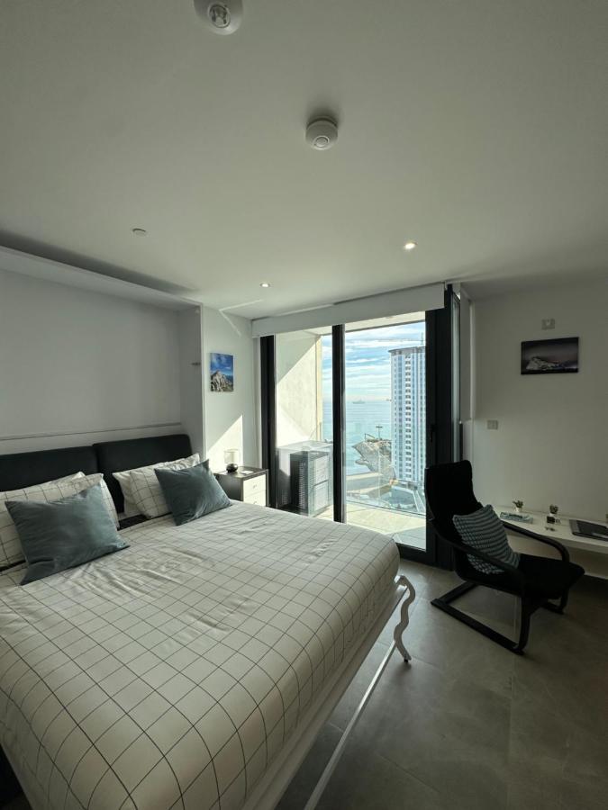 E1 Apartment High Level Sea View Gibraltar Exterior photo